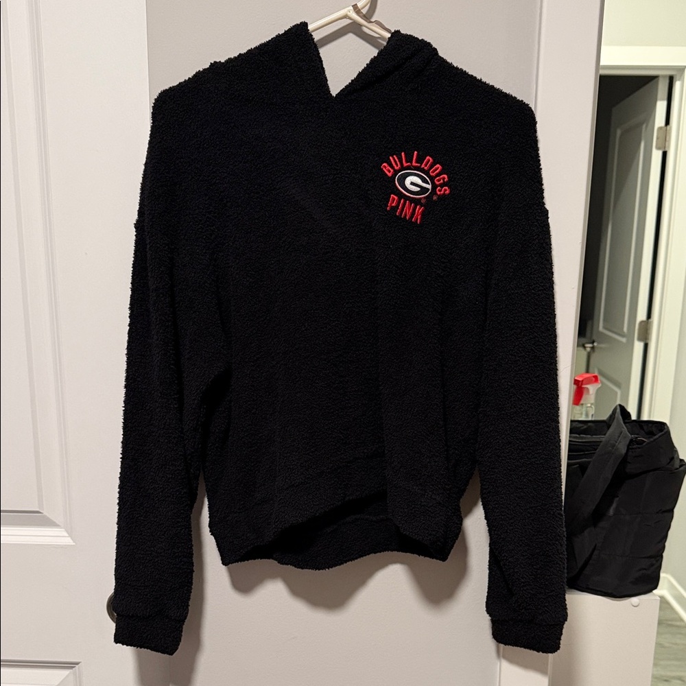 VS PINK GA Bulldogs Sherpa Pullover